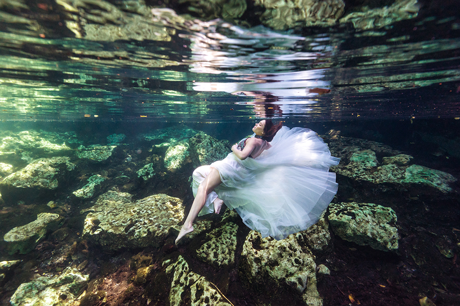 underwater photoshoot category