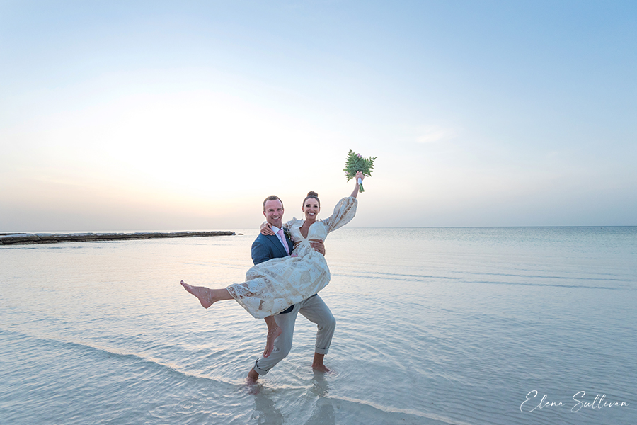 beautiful beach wedding Holbox isla