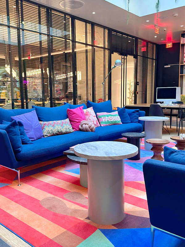 bold-interior-hotel-design-inspiration
