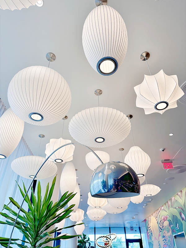ceiling-lamp-decoration-hotel-citizenm