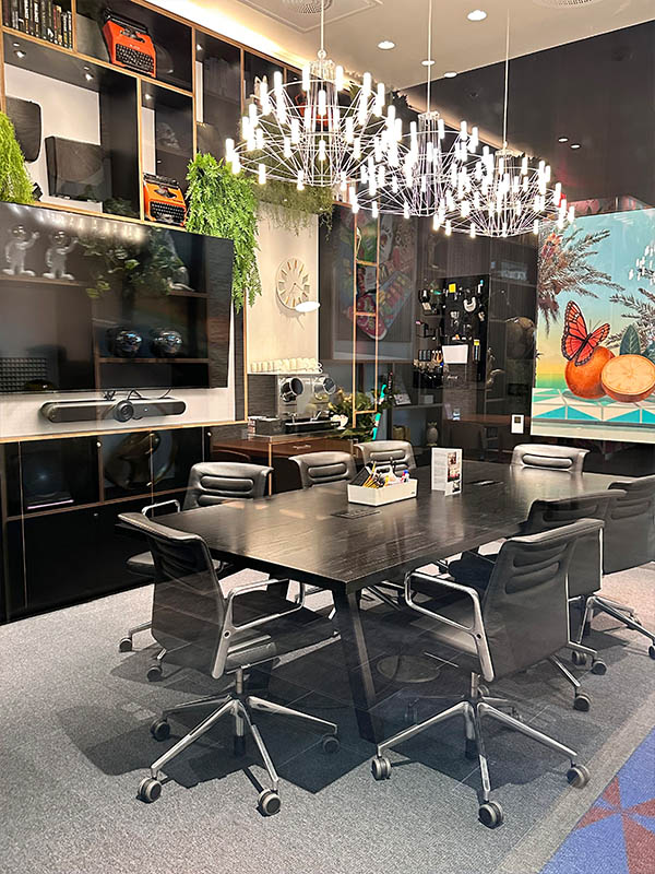 citizenM-hotel-miami-south-beach-conference-room