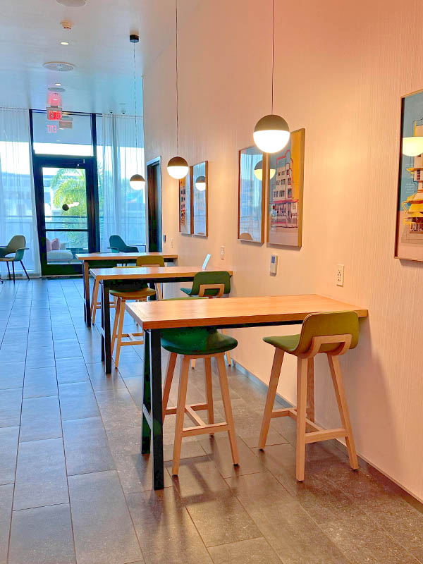 modern-citizenm-hotel-miami-south-beach