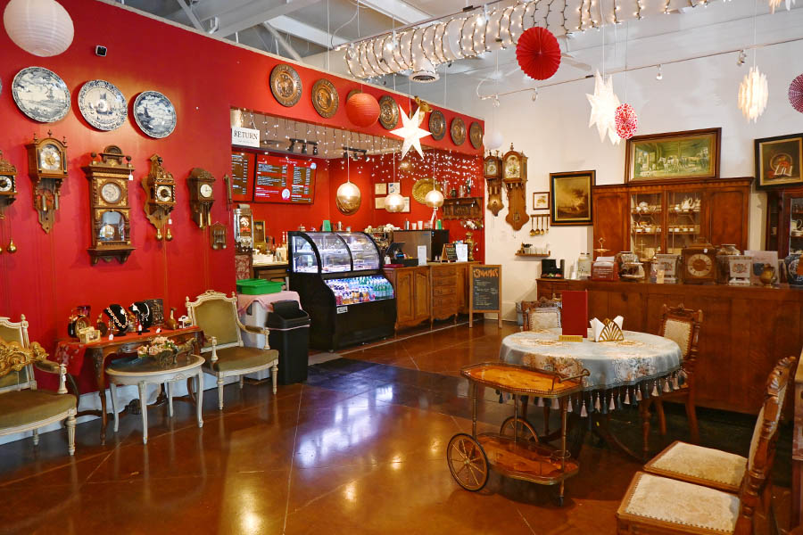 Antiques-and-Caffe-shop-atlanta