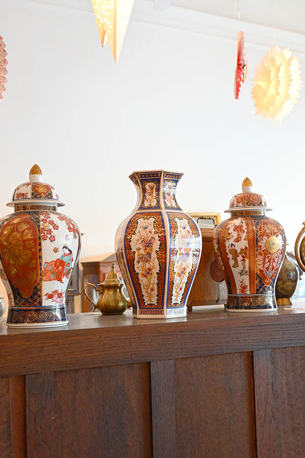 antique-vases-painting