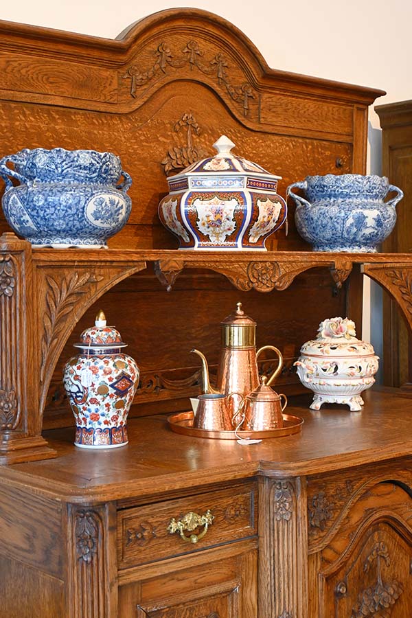 mid-century-vases-antiques