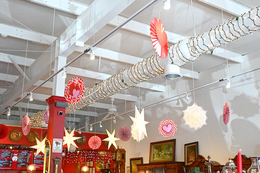 red-lanterns-ceiling-coffee-shop