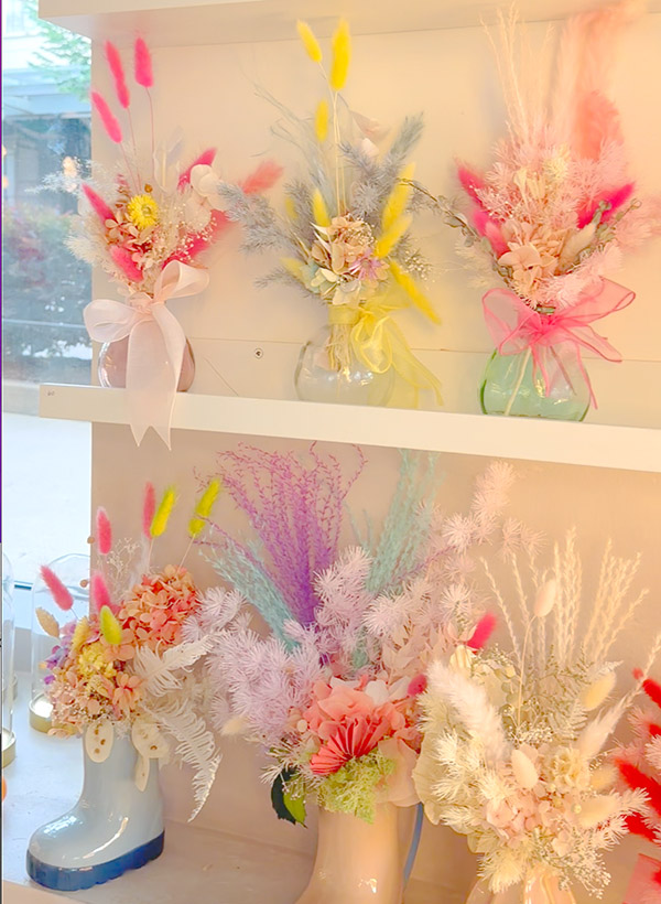 dried-flowers-elegant-bouquets