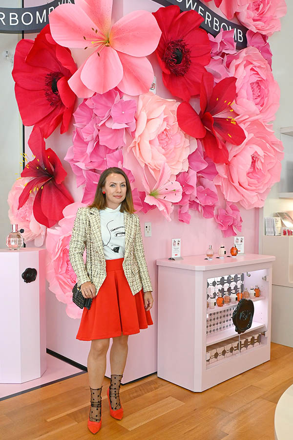 visiting-fashion-exhibition-viktor-and-rolf