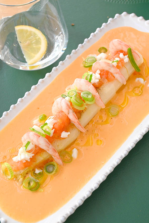 Salpicon-gamba-de-malaga-esparragos-blancos-spanish-food