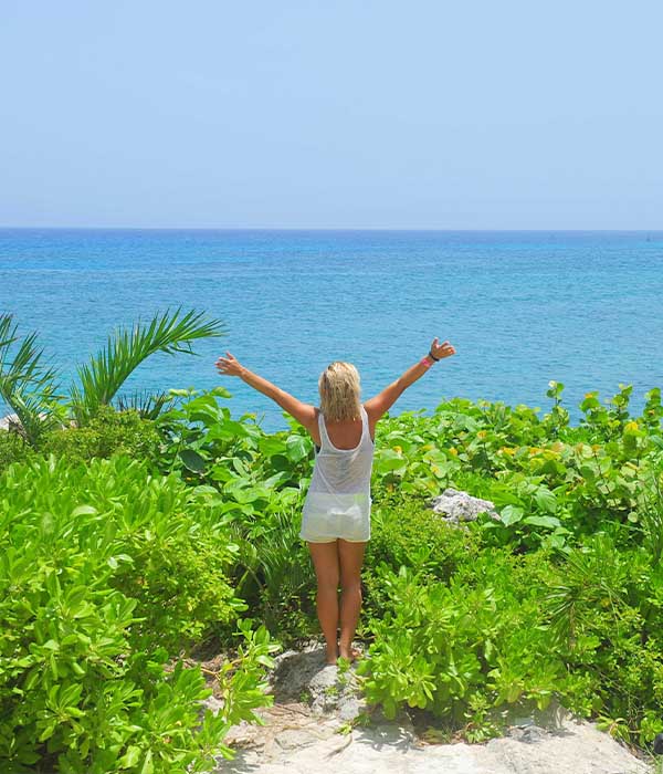 logo-solo-travel-guide