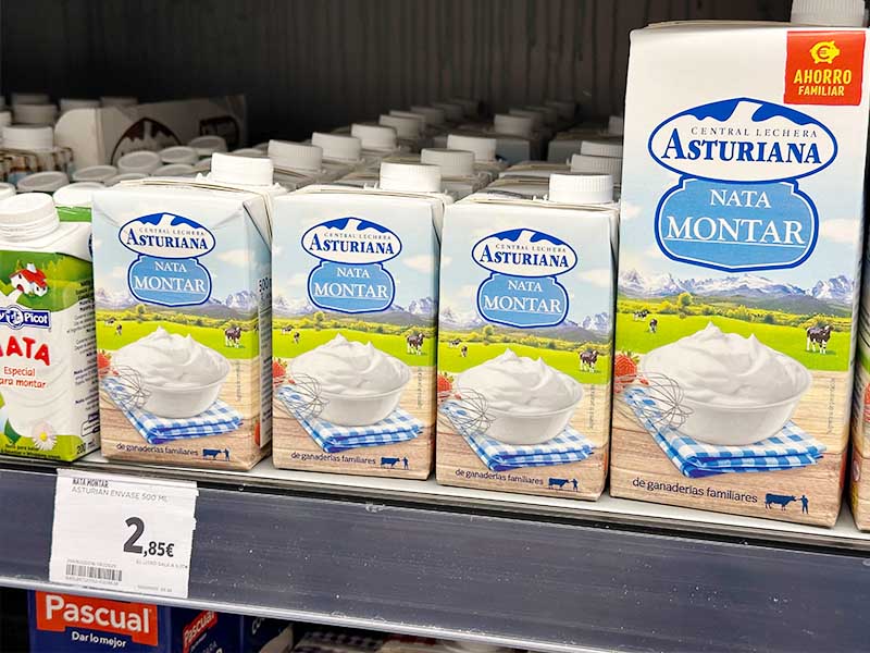Row-of-Asturiana-brand-whipping-cream