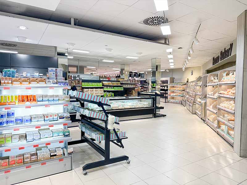 bakery-section-grocery-store-spain