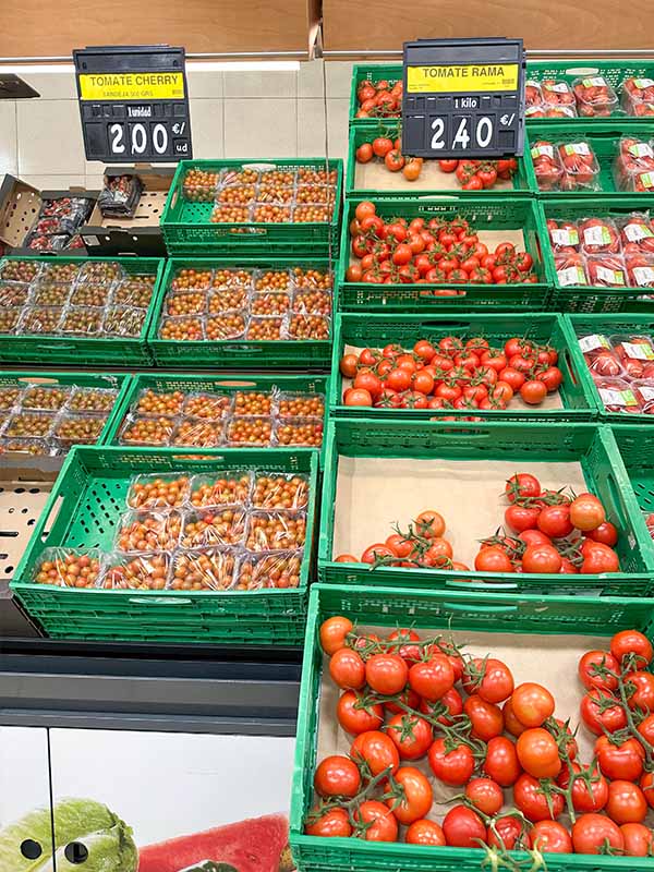 cherry-and-branch-tomatoes