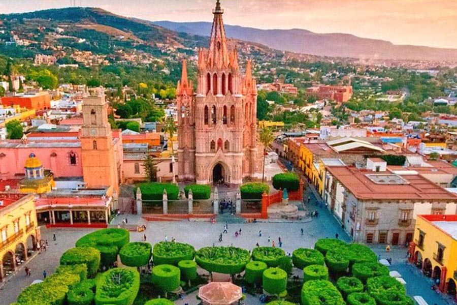 san-miguel-de-allende-mexico-visit-solo-travel