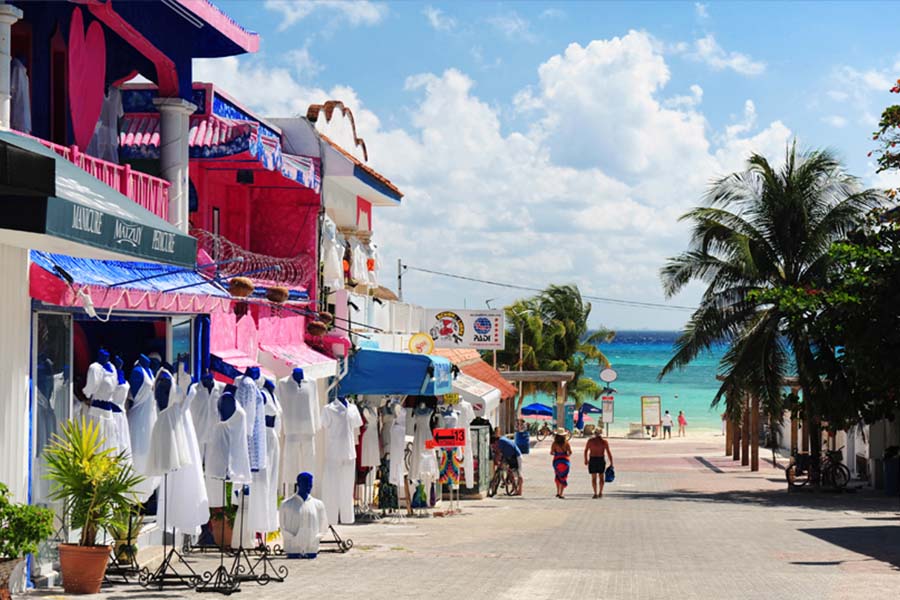 streets-in-cancun