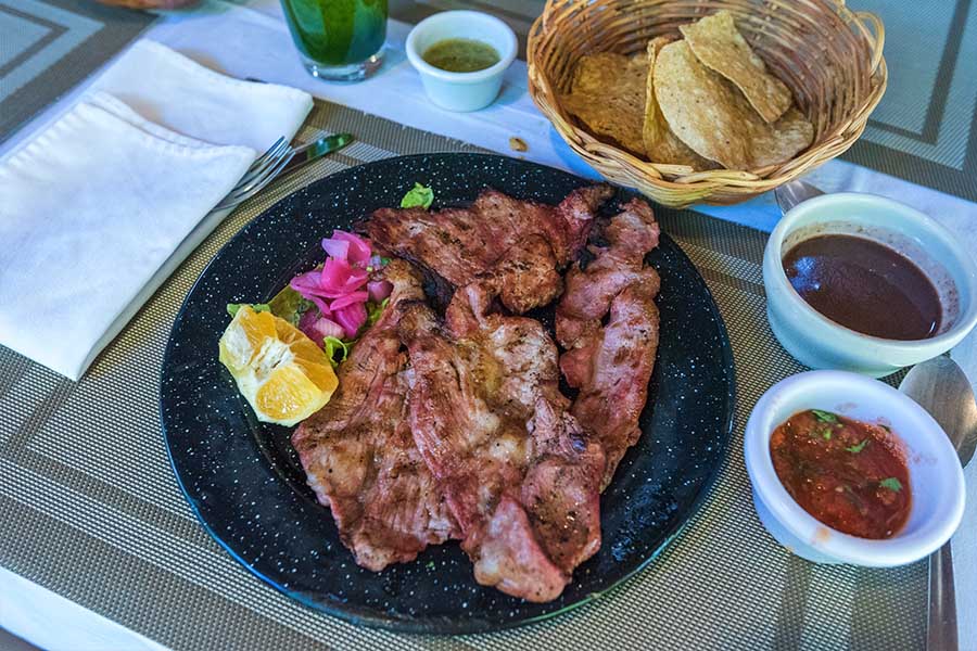 trying-mexiocan-food-when-solo-travel