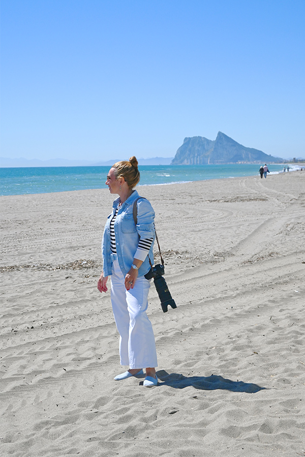 photographer-visiting-rock-of-gibraltar