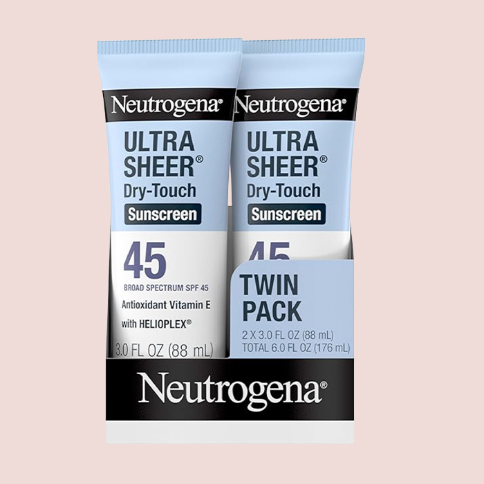 sun-lotion-travel-essential