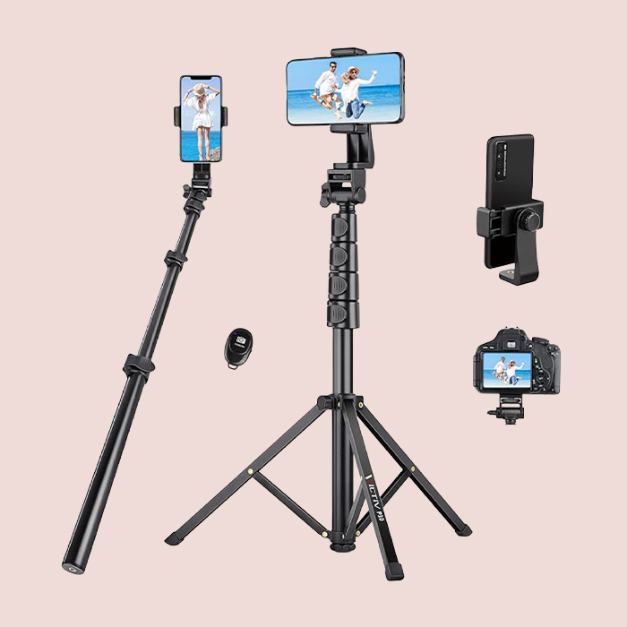travel-essential-tripod-for-phone