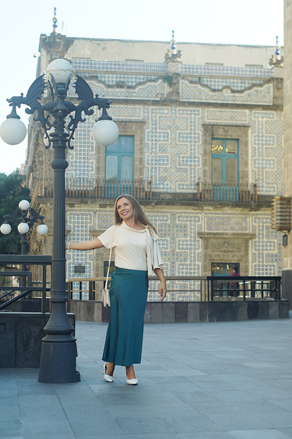 traveling-alone-spain