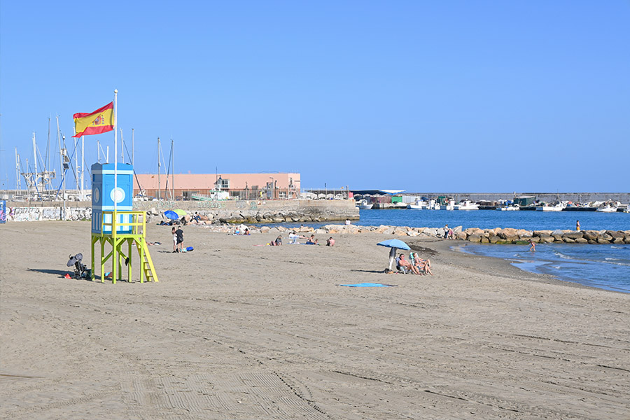 Bajadilla-beach-marbella-central-area