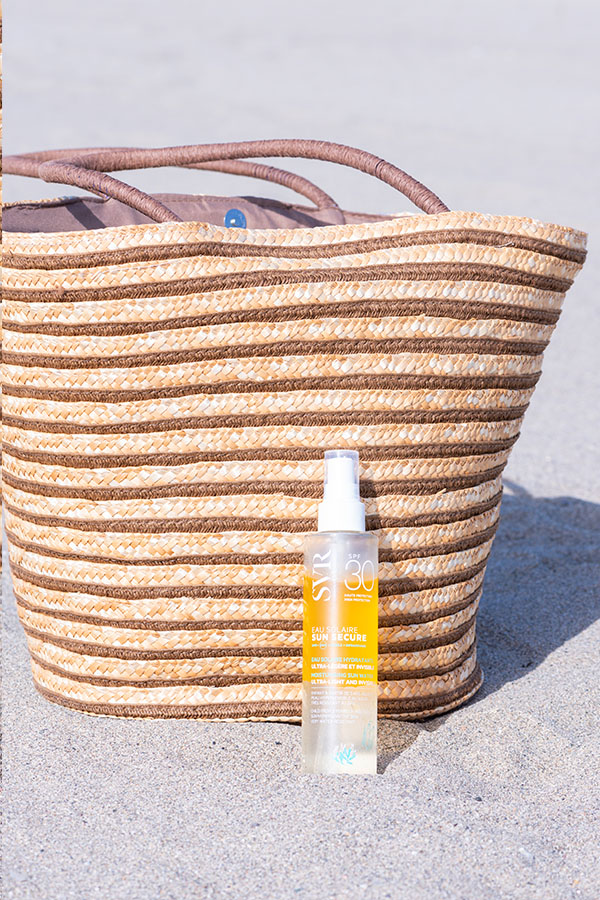 SVR-Sun-Secure Eau-Solaire-SPF-30+-review