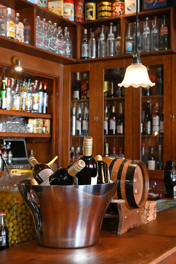 spanish-wine-bottles-tapas-bar