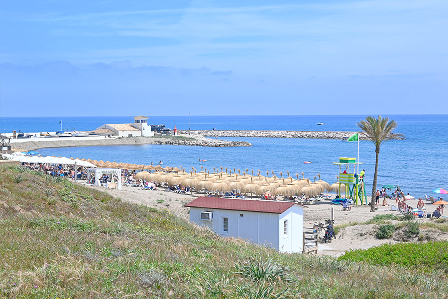 view-of-playa-cabopino-beach
