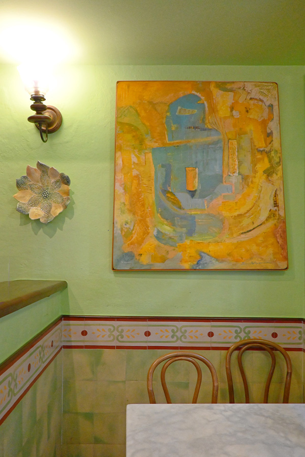 yellow-painting-on-wall