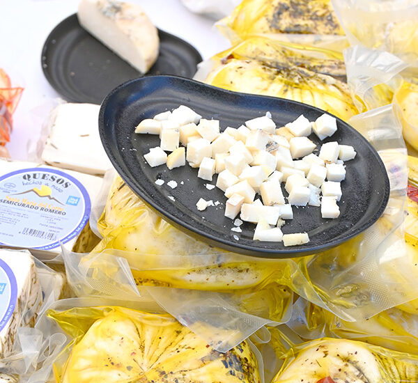 logo-cheese-market