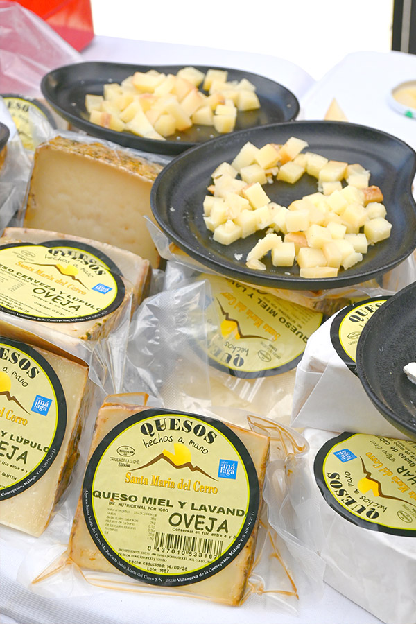 sheep-cheese-with-honey-and-lavender-plus-tasting-samples-at-the-market-in-coin-spain