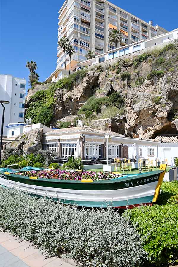 boat-of-flowers-malaga-torremolinos