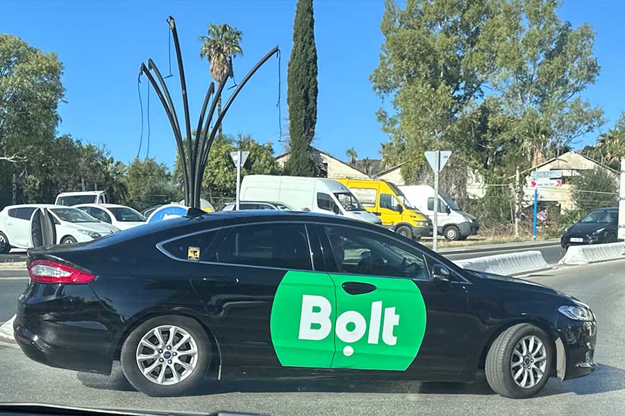 bolt-taxi-malaga-spain