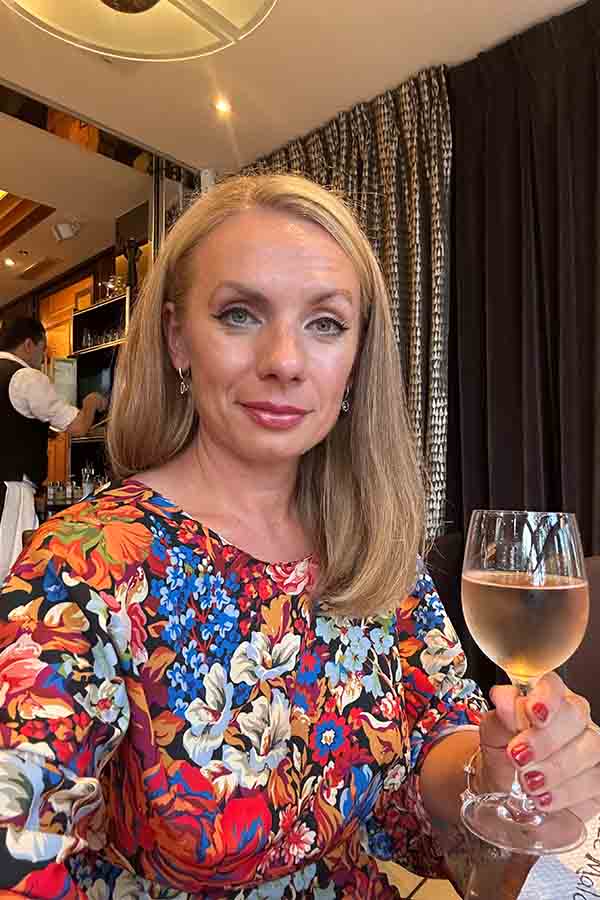 enjoiing-best-restaurant -in-paris-france