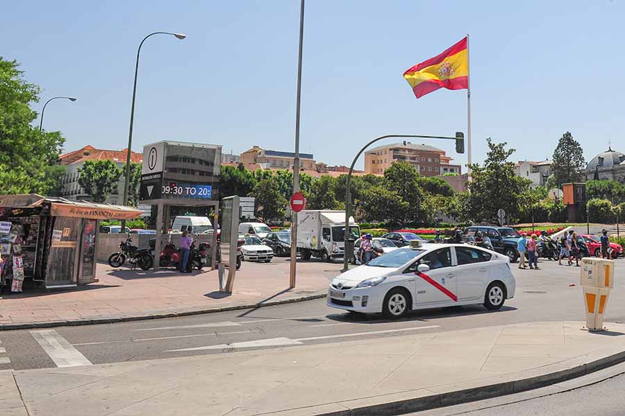 how-to-travel-around-spain