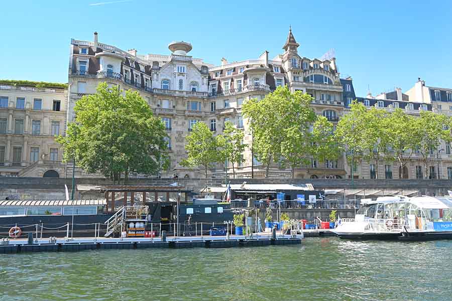 paris-seina-river