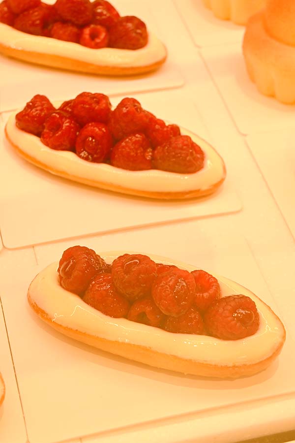 rasberry-tart-paris-food