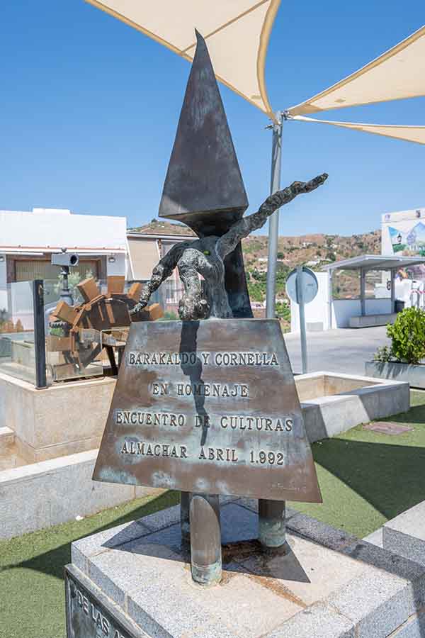 monument-in-almachar-spain